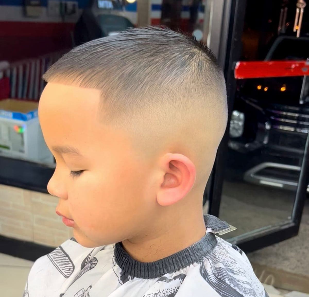 Kids' fade with a soft blended top