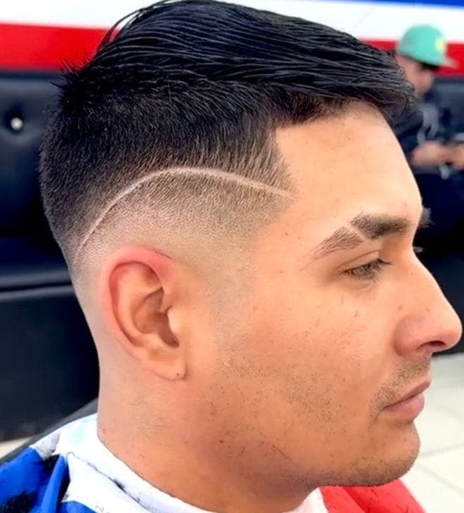Hard razor part with a clean line-up